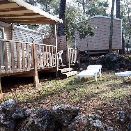 Mobil Home Sainte Baume Nans-les-Pins Zewnętrze zdjęcie